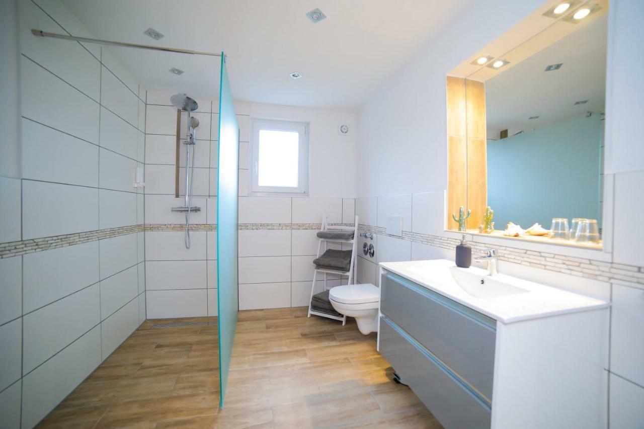 Apartment Claudia Sinsheim Bagian luar foto