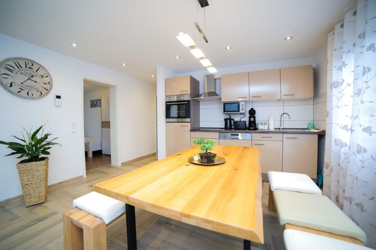 Apartment Claudia Sinsheim Bagian luar foto